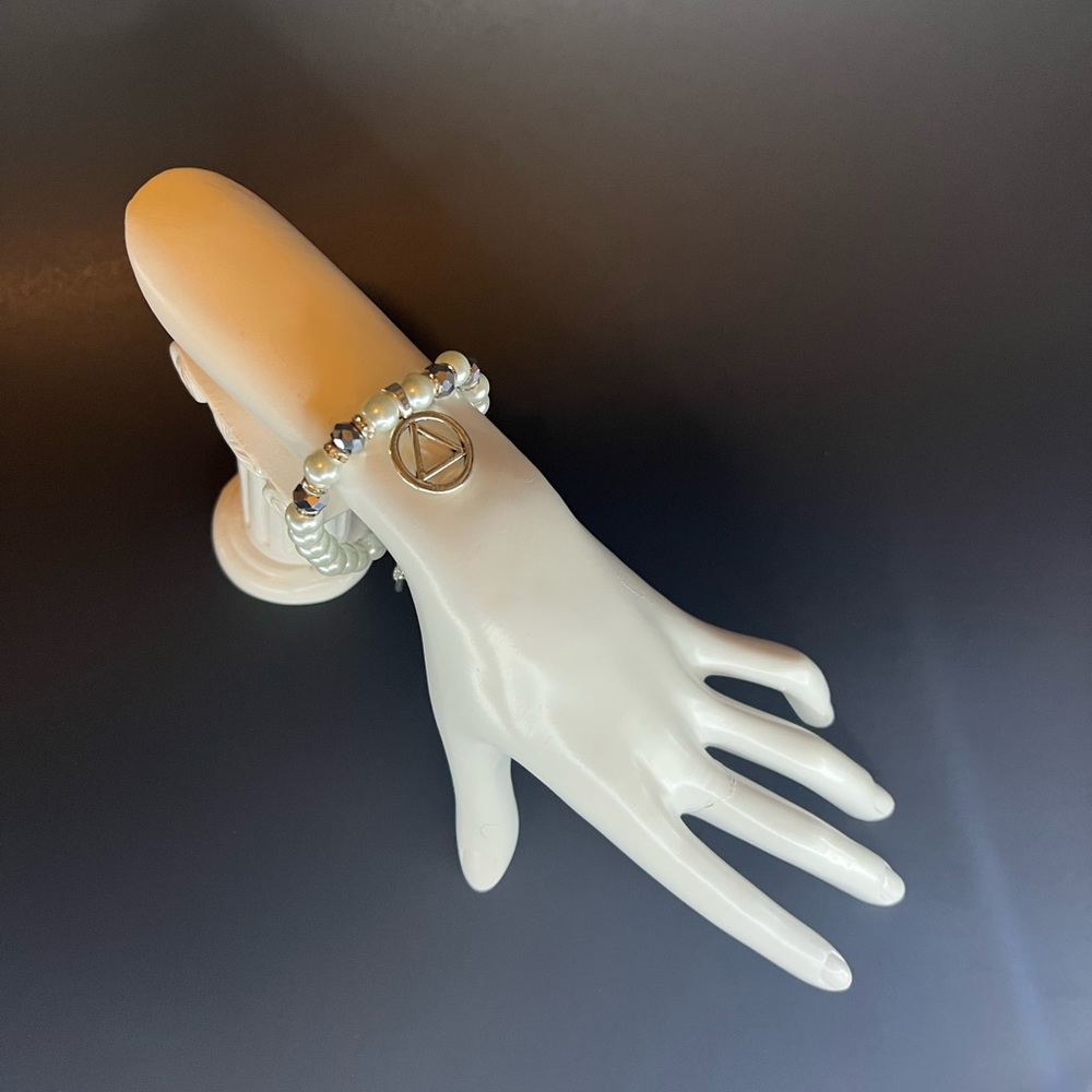 AA prayer bracelet